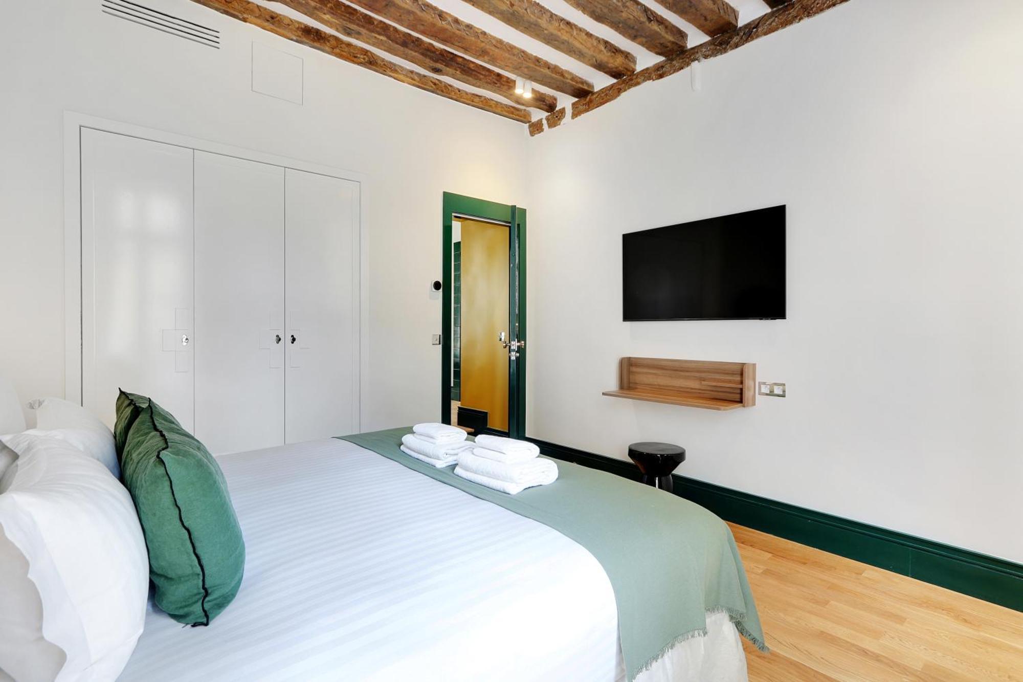 Paris Home Collection Serviced Apartments In Notre Dame - Rue Savoie Kültér fotó